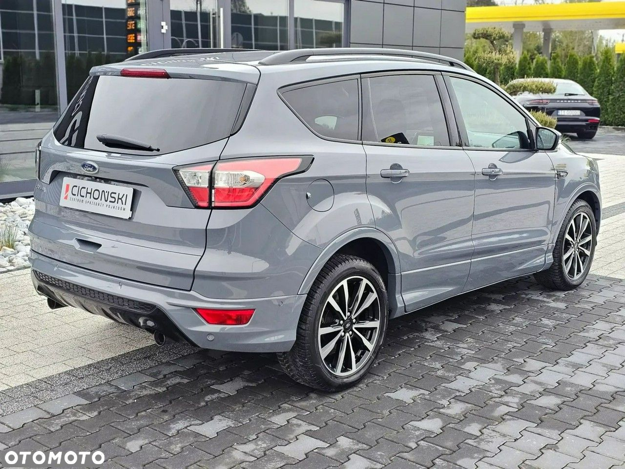 Ford Kuga 2.0 TDCi FWD ST-Line - 6