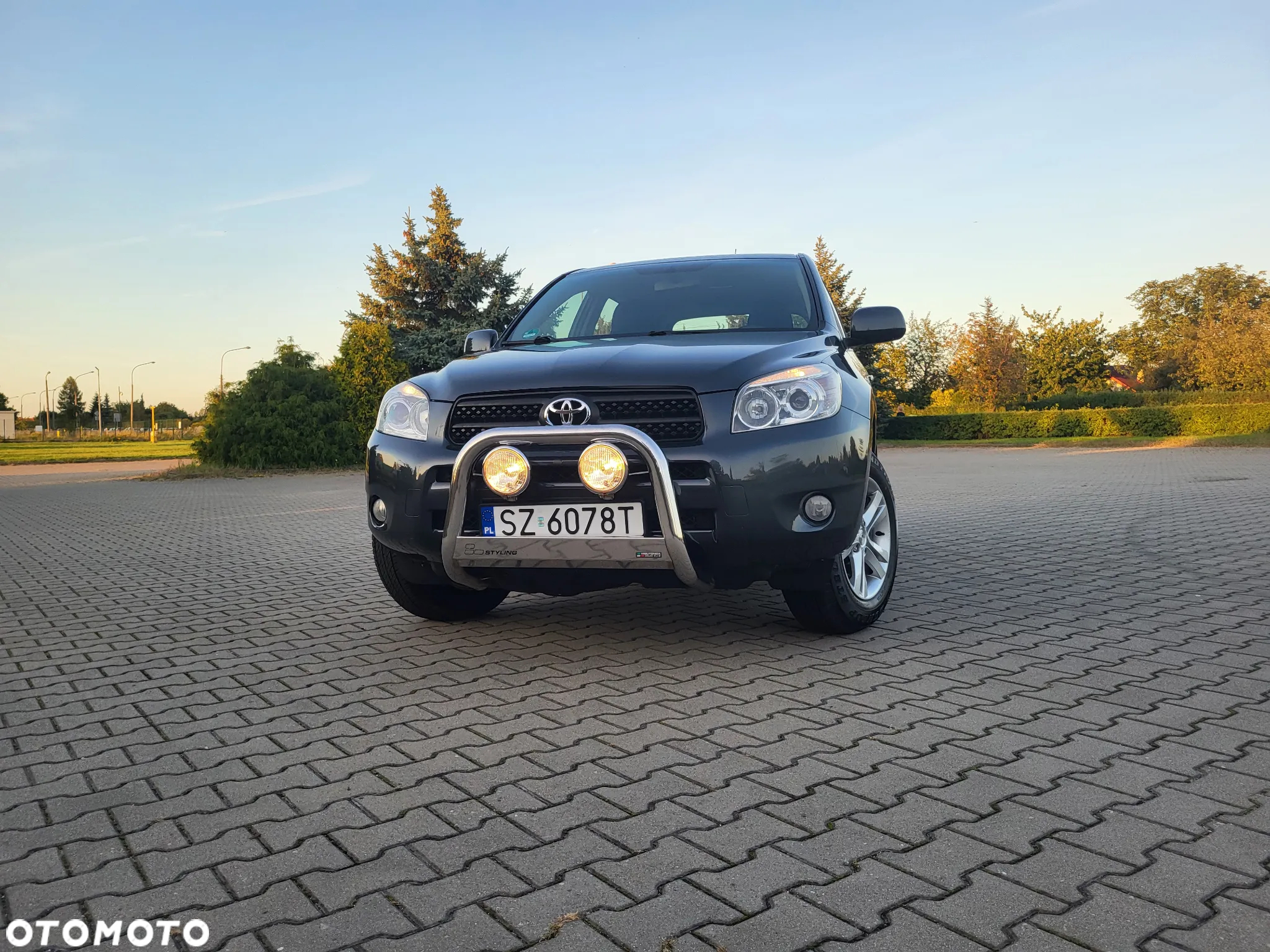 Toyota RAV4 2.0 VVT-i Sol - 26