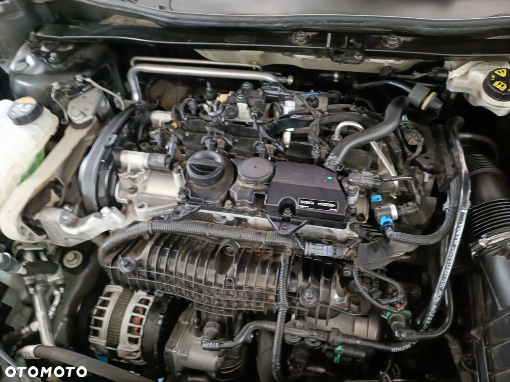 Volvo V40 T3 Geartronic Momentum - 38