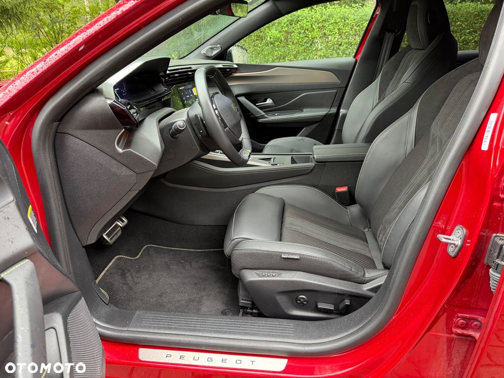 Peugeot 308 SW PureTech 130 EAT8 GT - 12