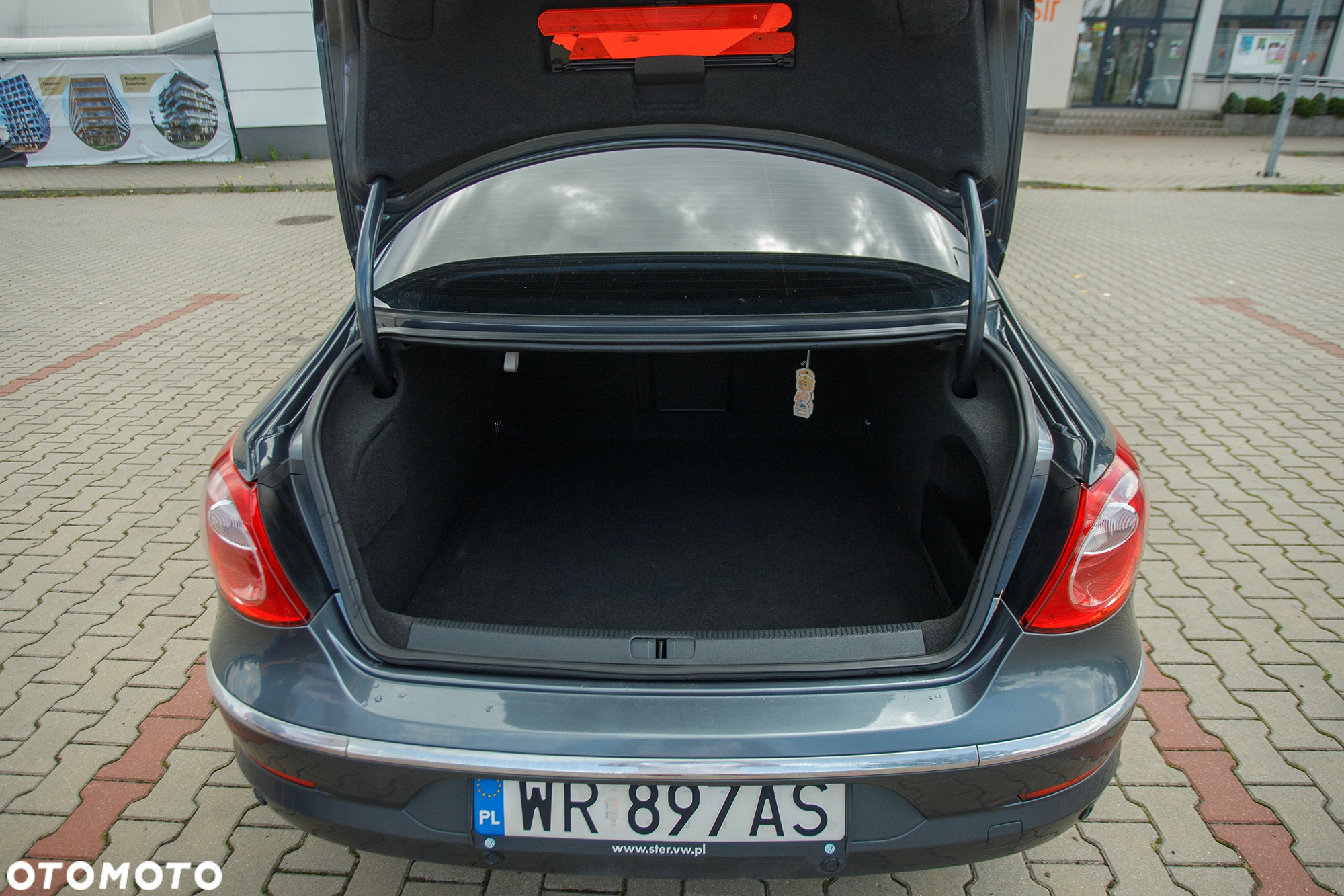 Volkswagen Passat 2.0 TDI Comfortline - 23