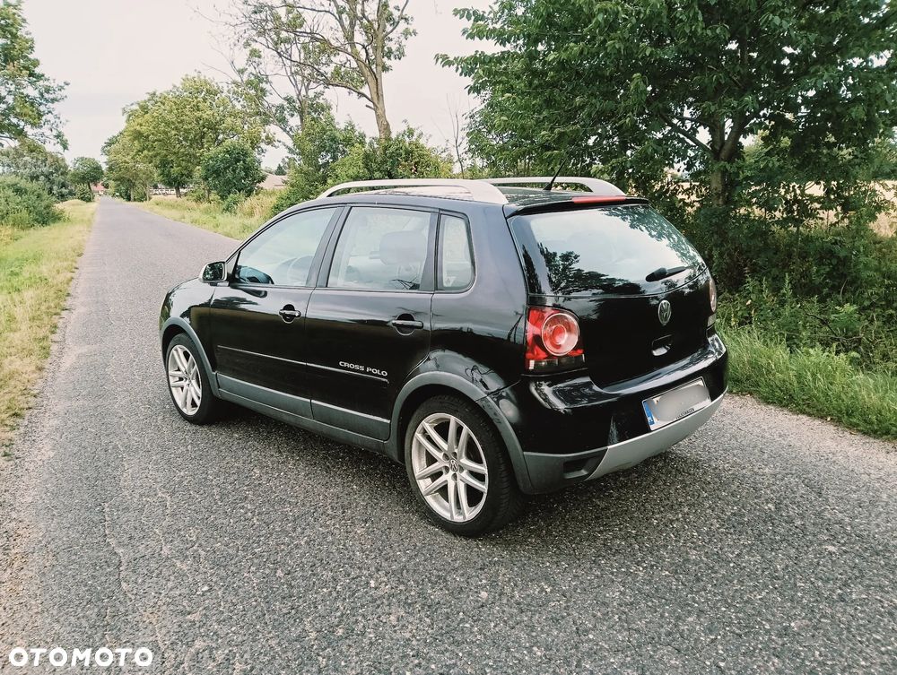 Volkswagen Polo 1.4 TDI Goal - 2