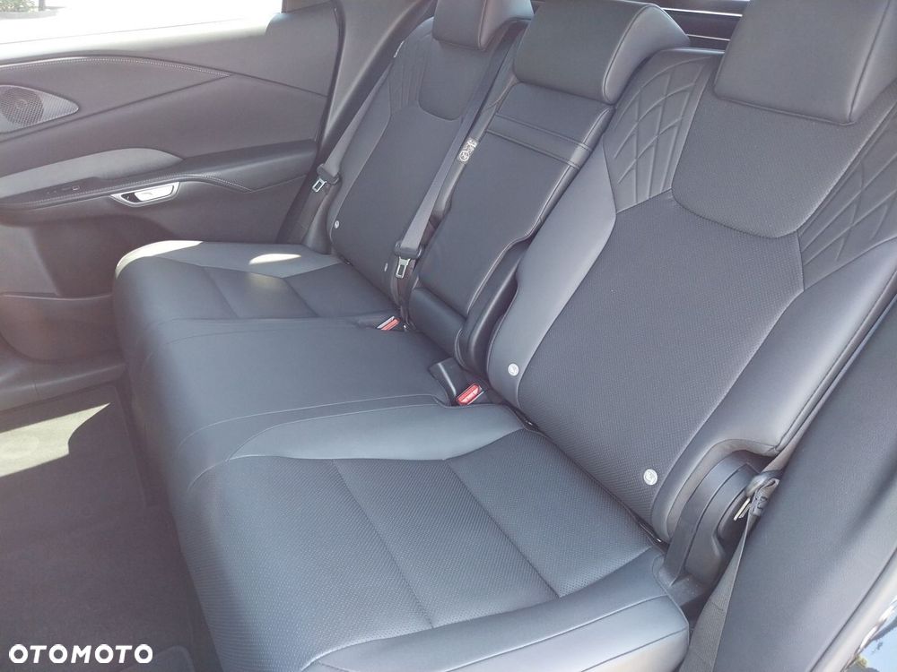 Lexus RX - 16