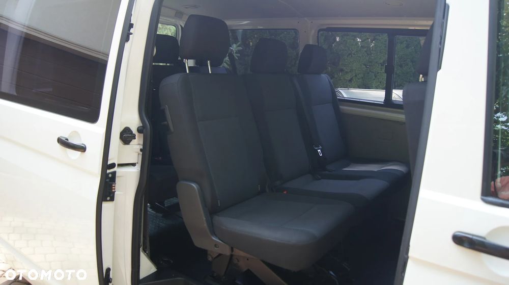 Volkswagen Transporter - 13