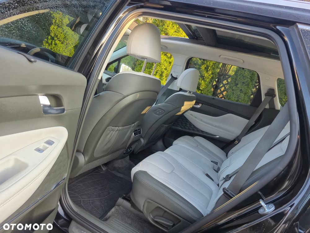 Hyundai Santa Fe - 9