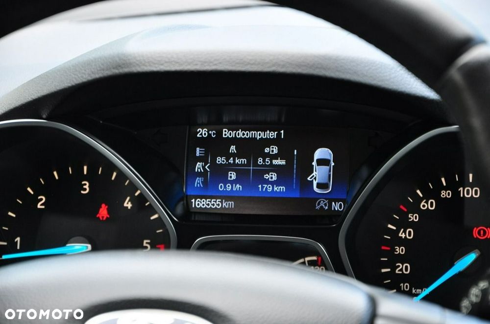 Ford Kuga - 34