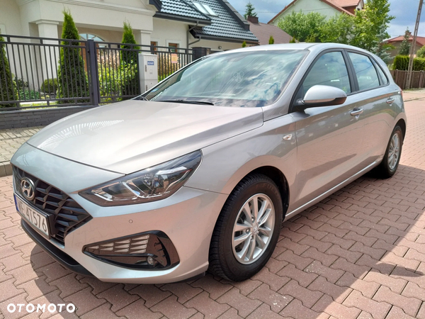 Hyundai i30 1.5 DPI Classic +