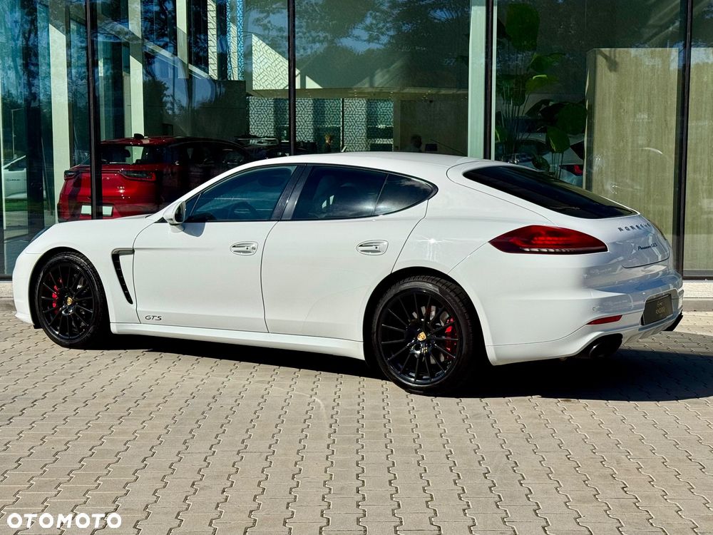 Porsche Panamera GTS - 10