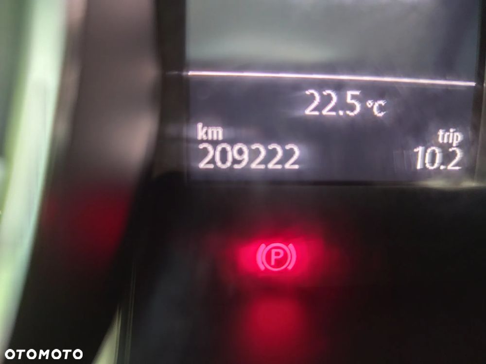 Volkswagen Golf 2.0 BlueTDI Comfortline - 10