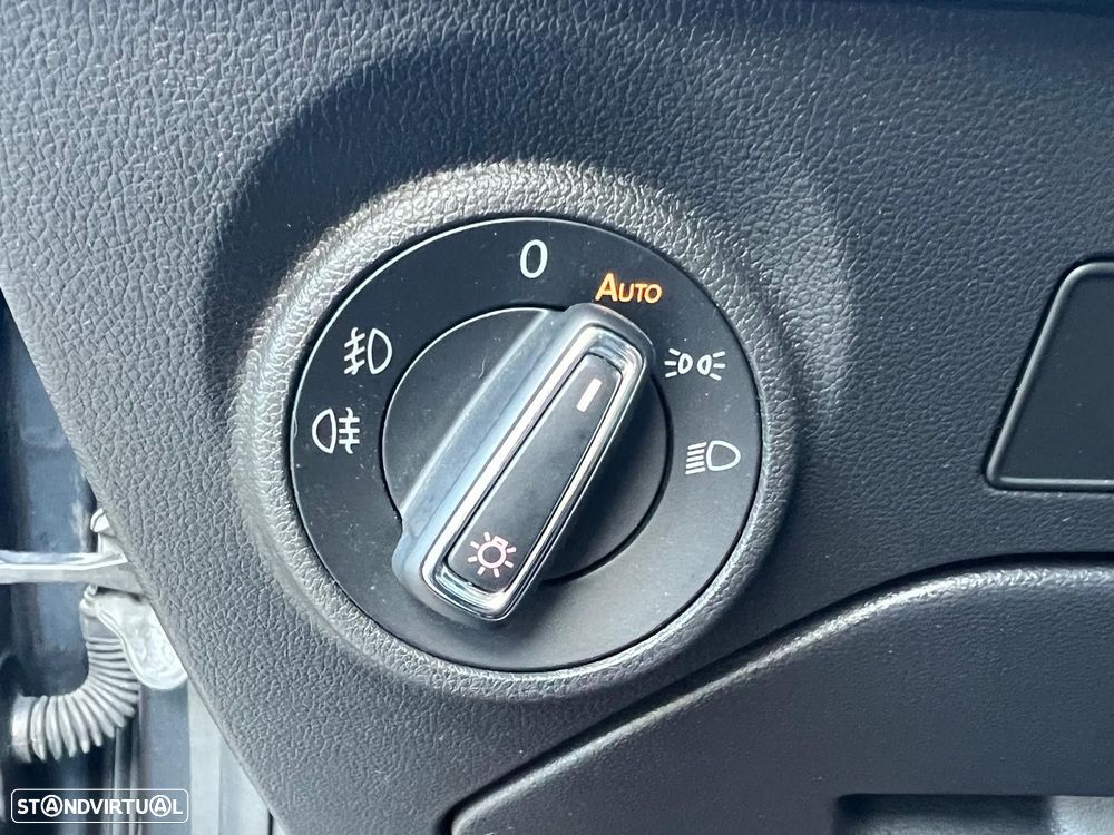 SEAT Leon ST 1.6 TDI Style S/S - 17