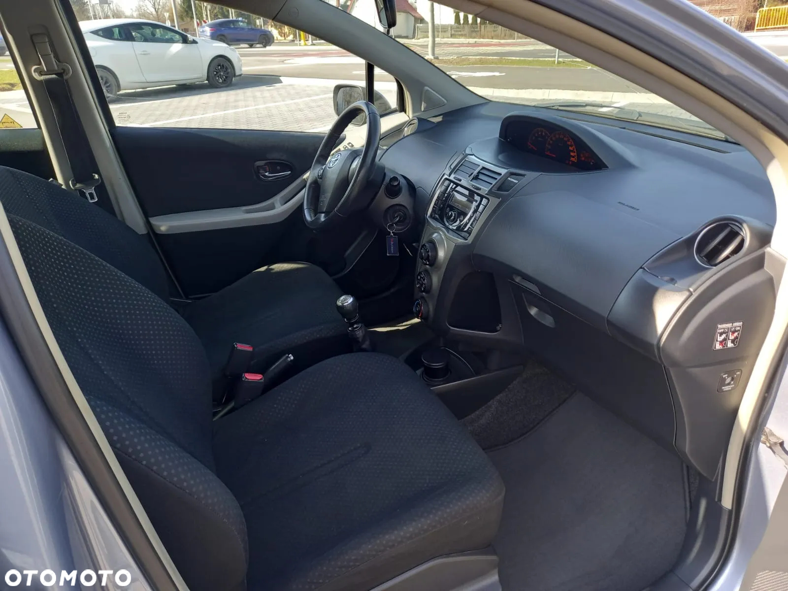 Toyota Yaris 1.4 D-4D - 16