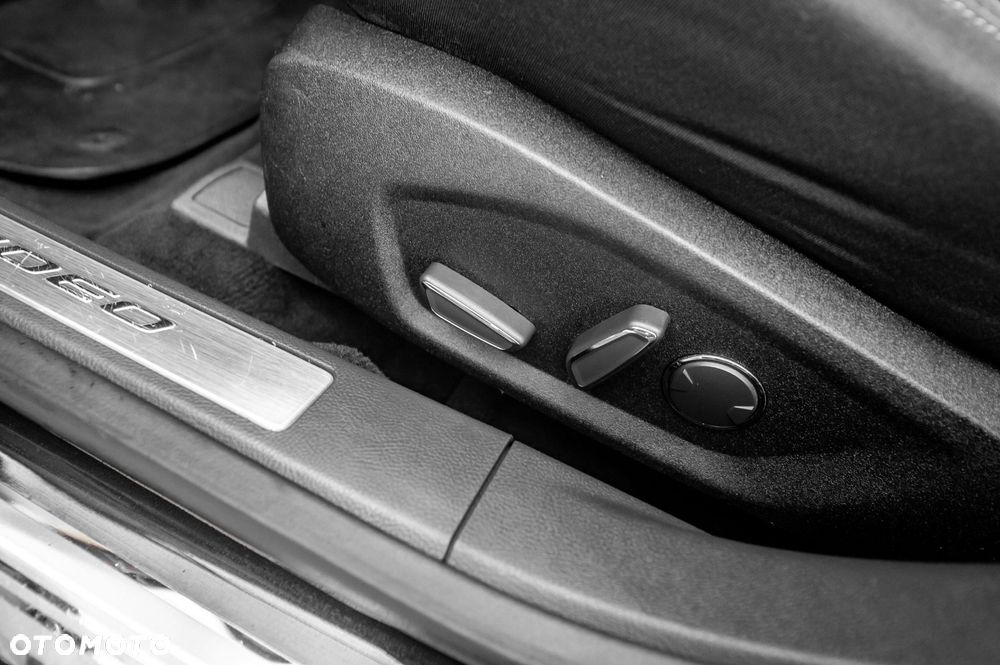 Ford Mondeo 2.0 TDCi Titanium PowerShift - 24