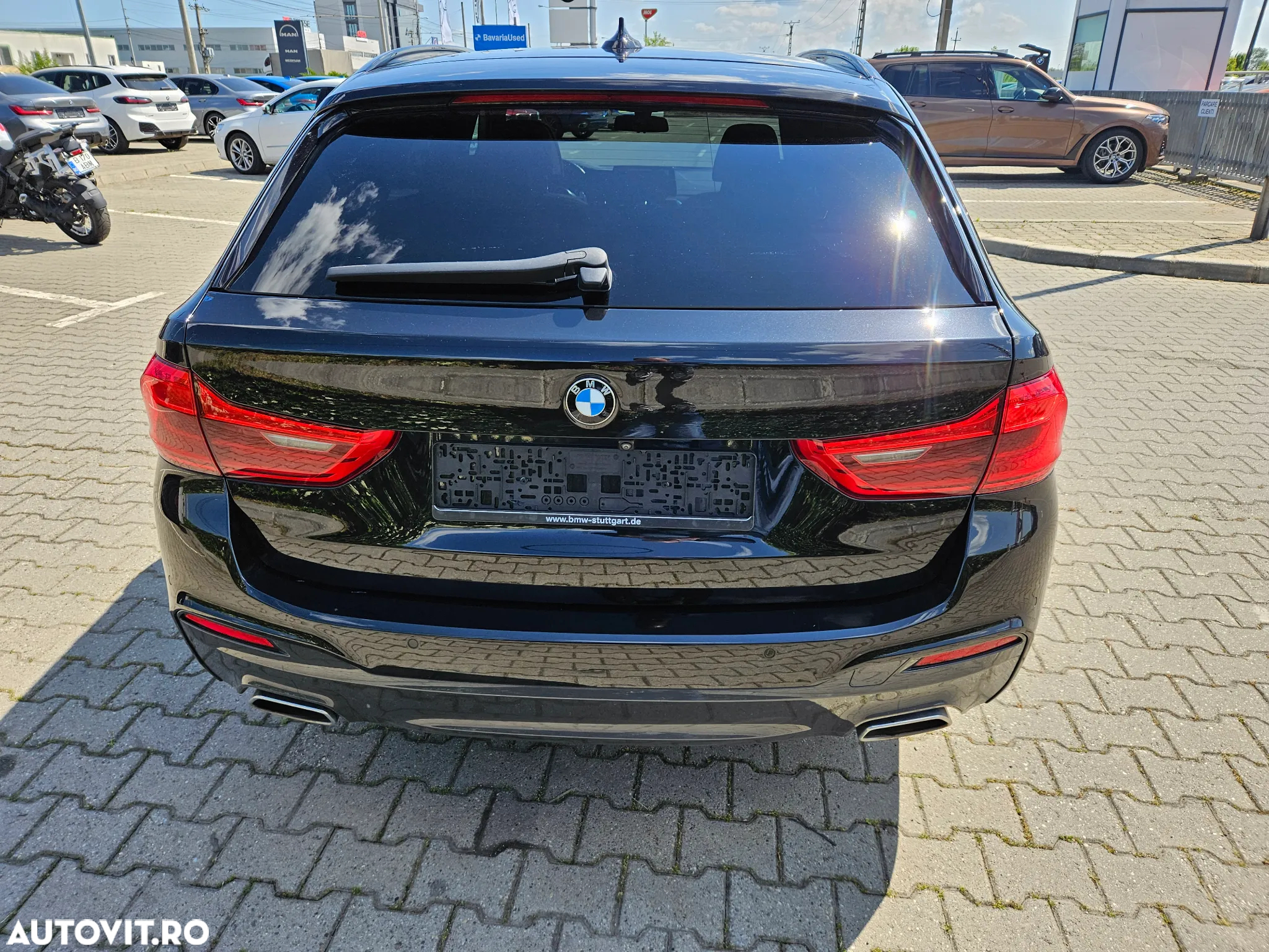 BMW Seria 5 520d Touring Aut. M Sport Edition - 6