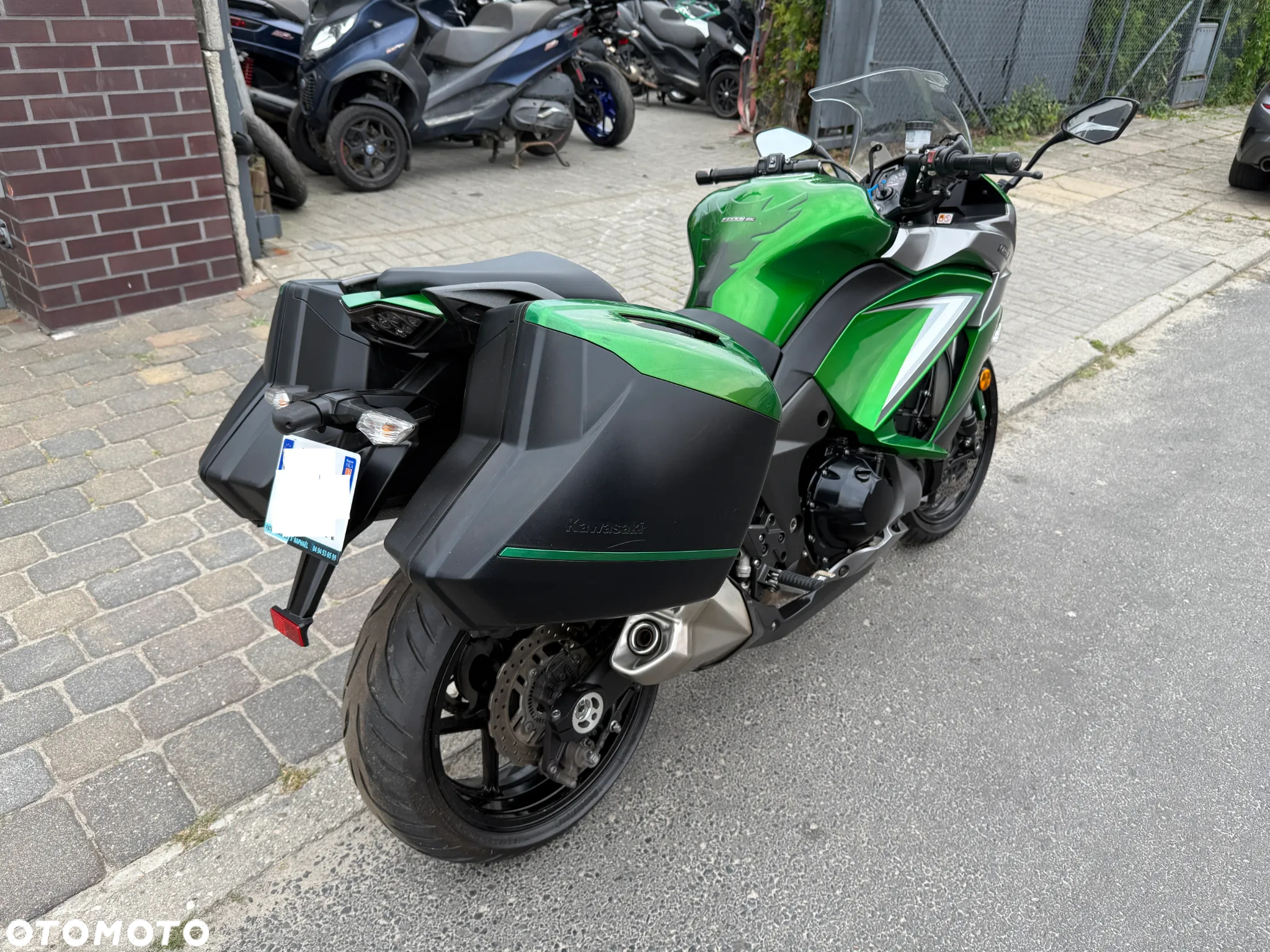 Kawasaki Ninja 1000 SX - 6