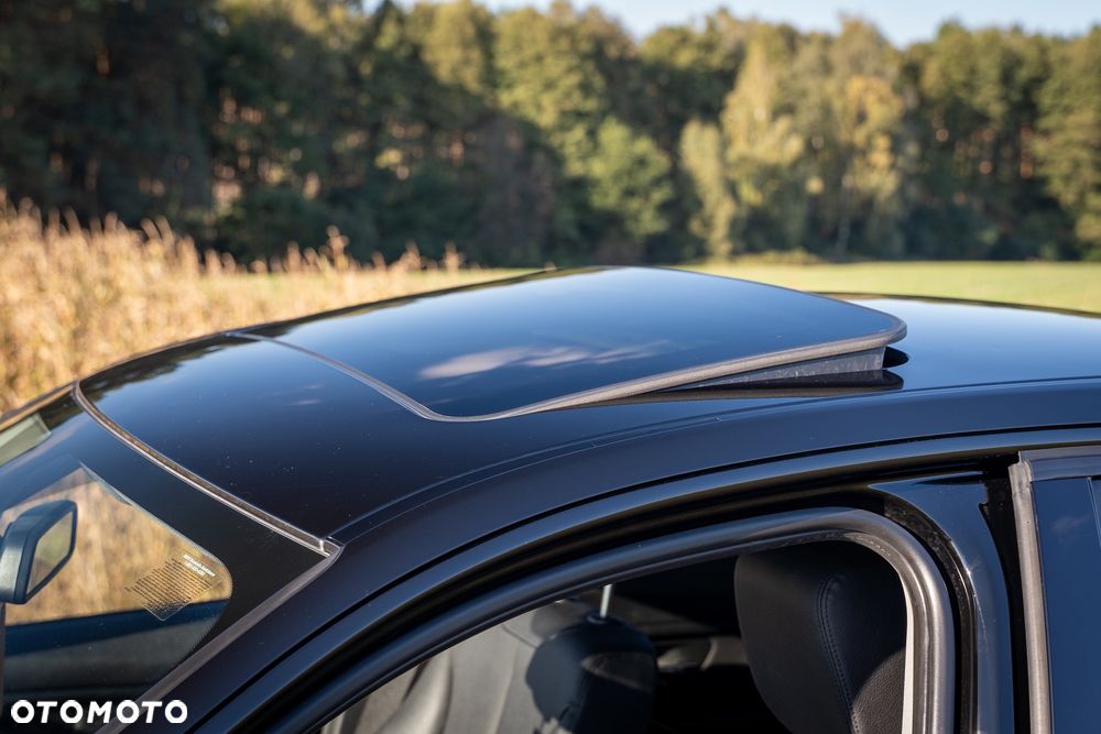 BMW Seria 3 320i - 12