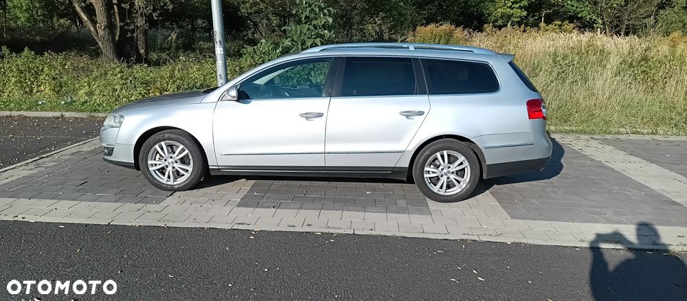 Volkswagen Passat Variant 2.0 TDI 4Motion Highline - 35