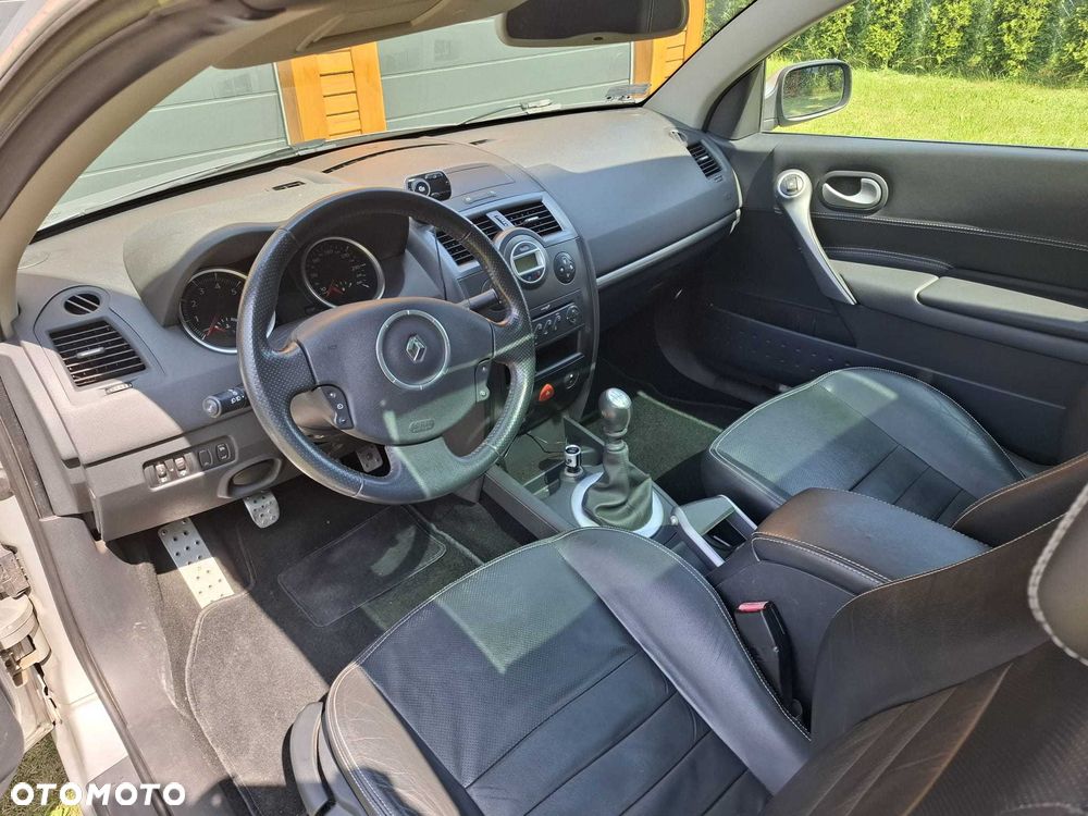 Renault Megane - 2