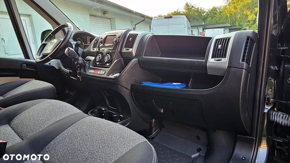 Fiat Ducato 2,3MJT 130KM Automat Led Kamera Klima Webasto Hak - 27