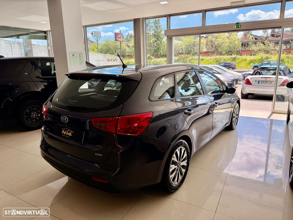 Kia Ceed SW 1.4 CRDi Prime - 9