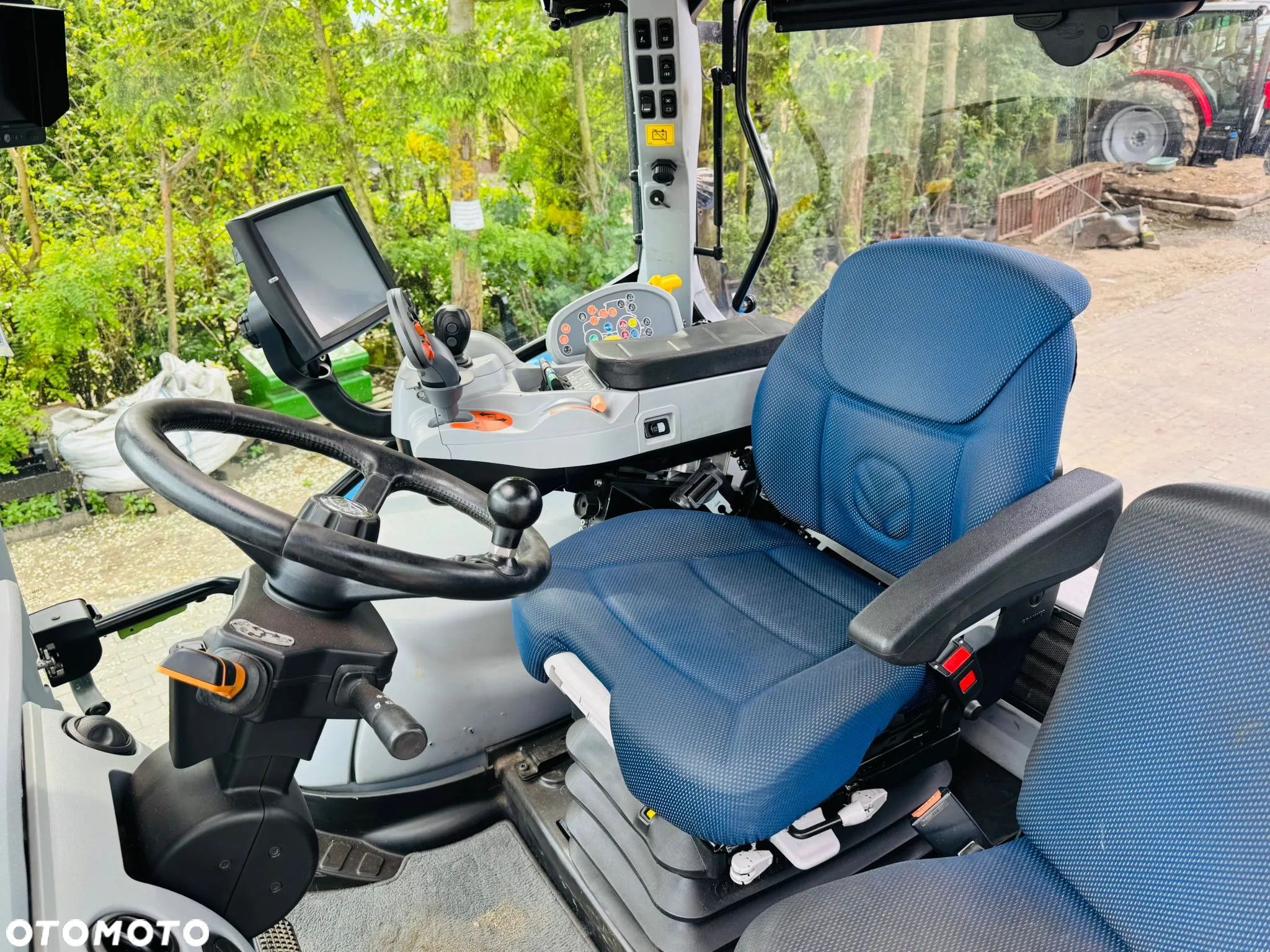 New Holland T6.175 AUTOCOMMAND - 12