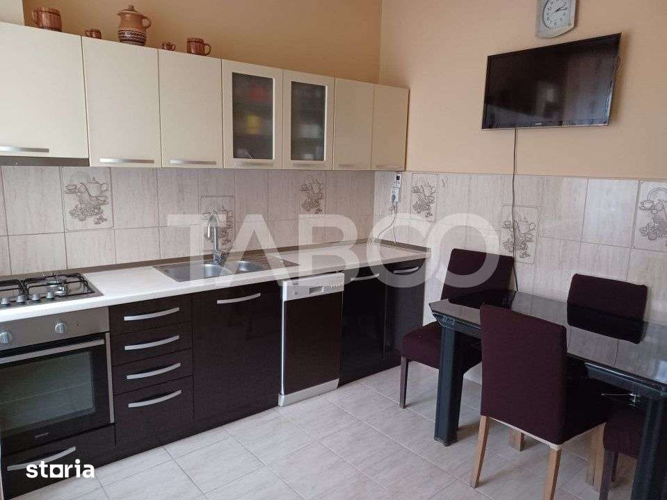 Apartament de vanzare la casa 3 camere terasa pivnita Orasul de Jos — fotografia 2