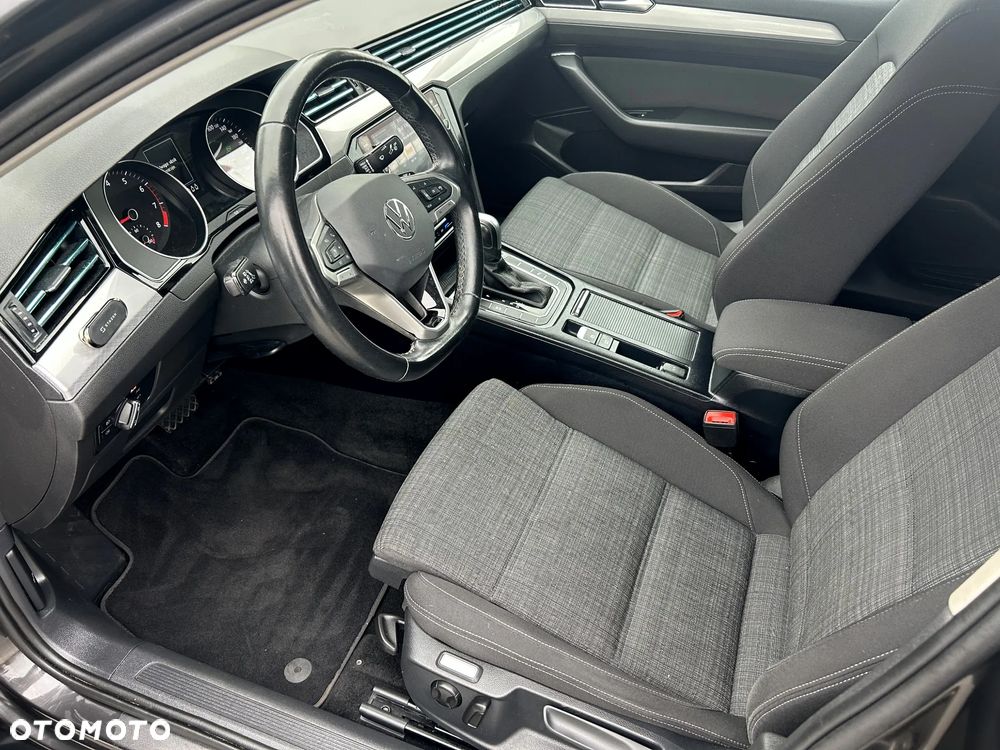 Volkswagen Passat 2.0 TSI Elegance DSG - 7