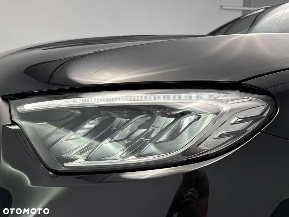 Mercedes-Benz GLC - 23