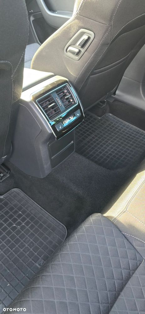 Skoda Superb 2.0 TDI 4x4 Style DSG - 12