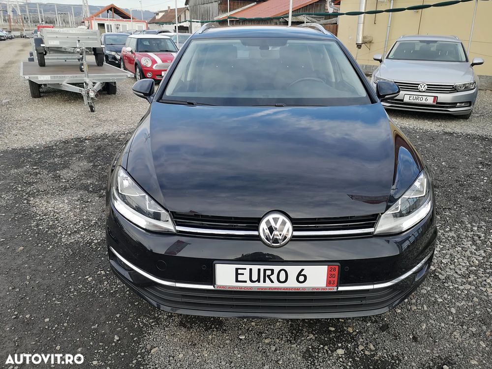 Volkswagen Golf - 12