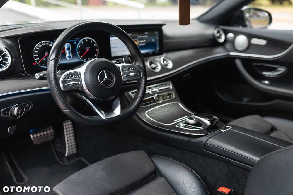 Mercedes-Benz Klasa E - 14