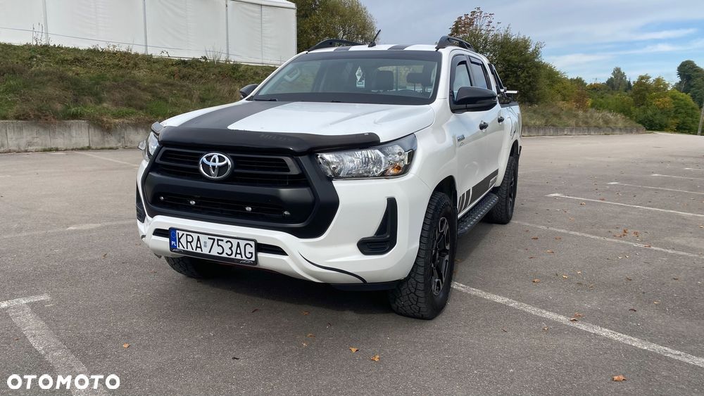 Toyota Hilux - 15