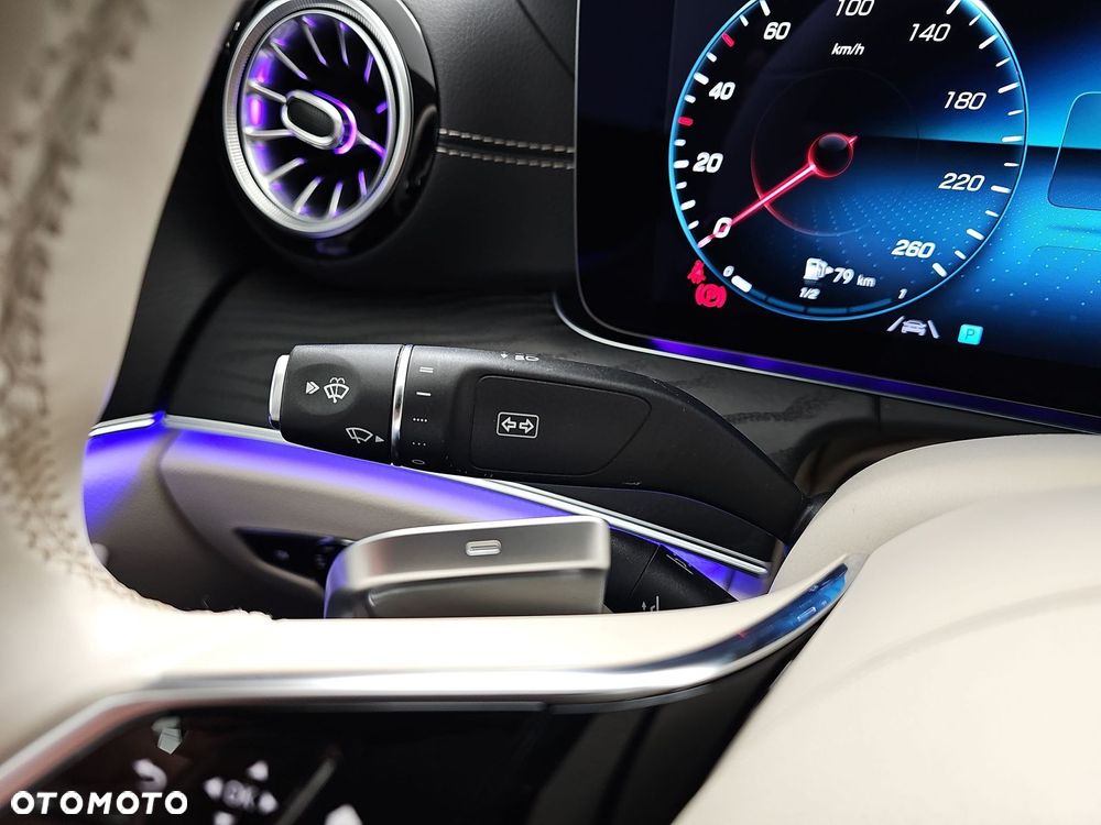 Mercedes-Benz CLS - 19