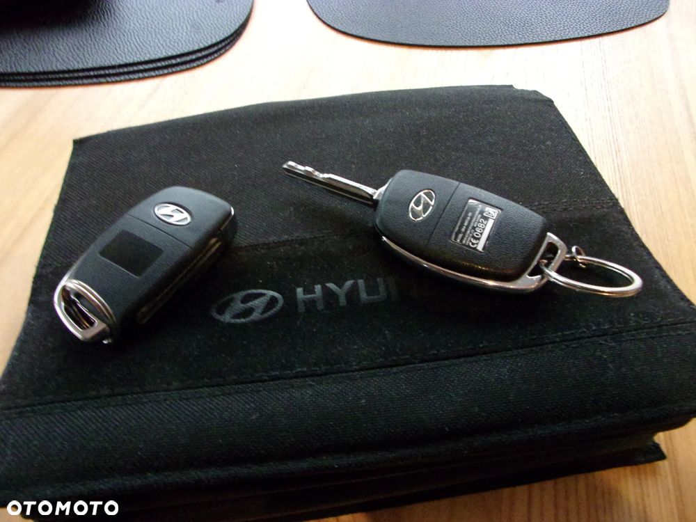 Hyundai i10 1.2 Premium - 26