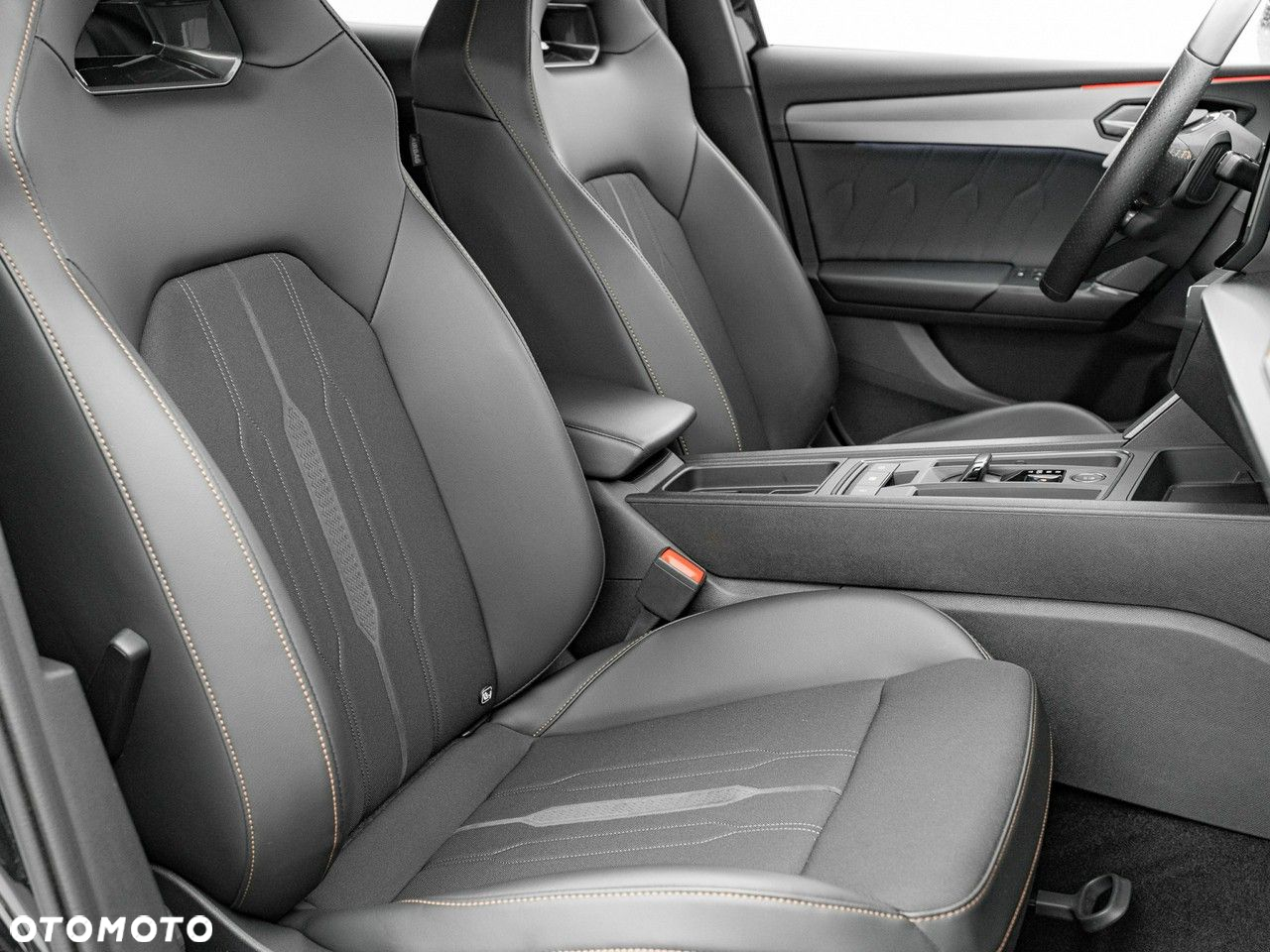 Cupra Leon 2.0 TSI VZ DSG - 32