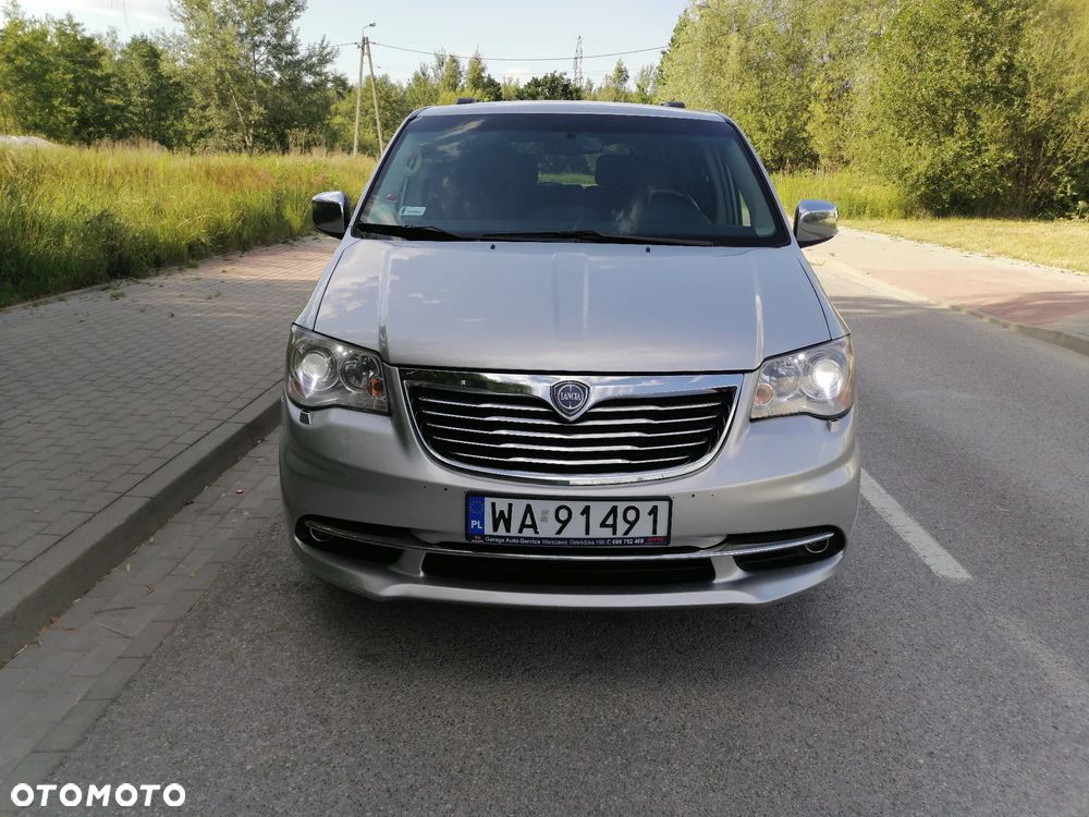 Lancia Voyager 2.8CRD Platinum - 2