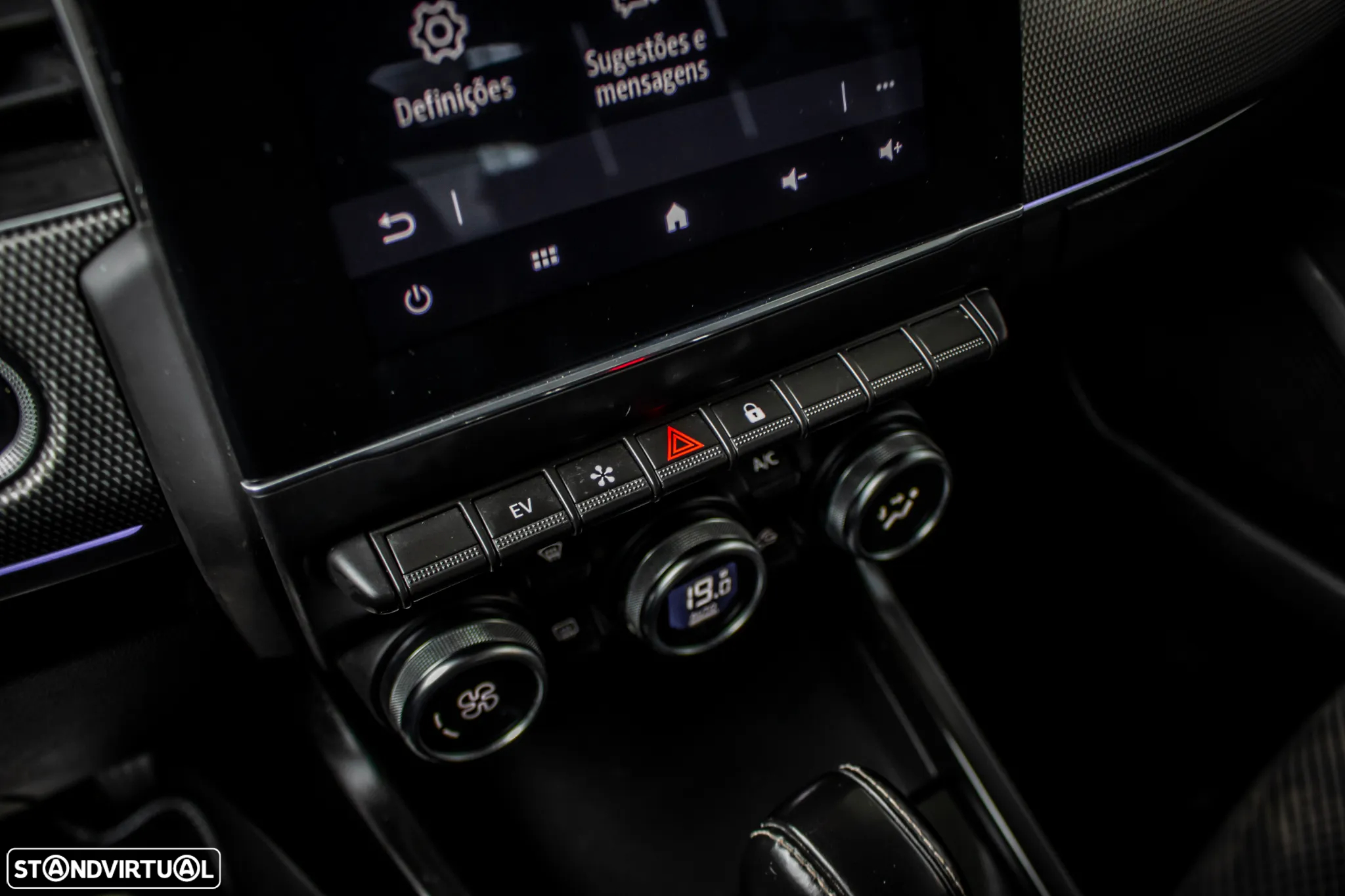 Renault Arkana 1.6 E-Tech Intens - 28