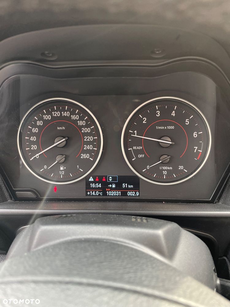 BMW Seria 2 220i Sport Line - 29