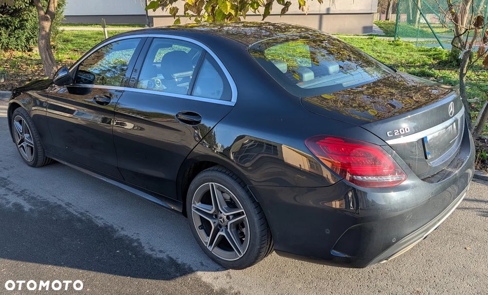 Mercedes-Benz Klasa C 200 4Matic 9G-TRONIC - 2