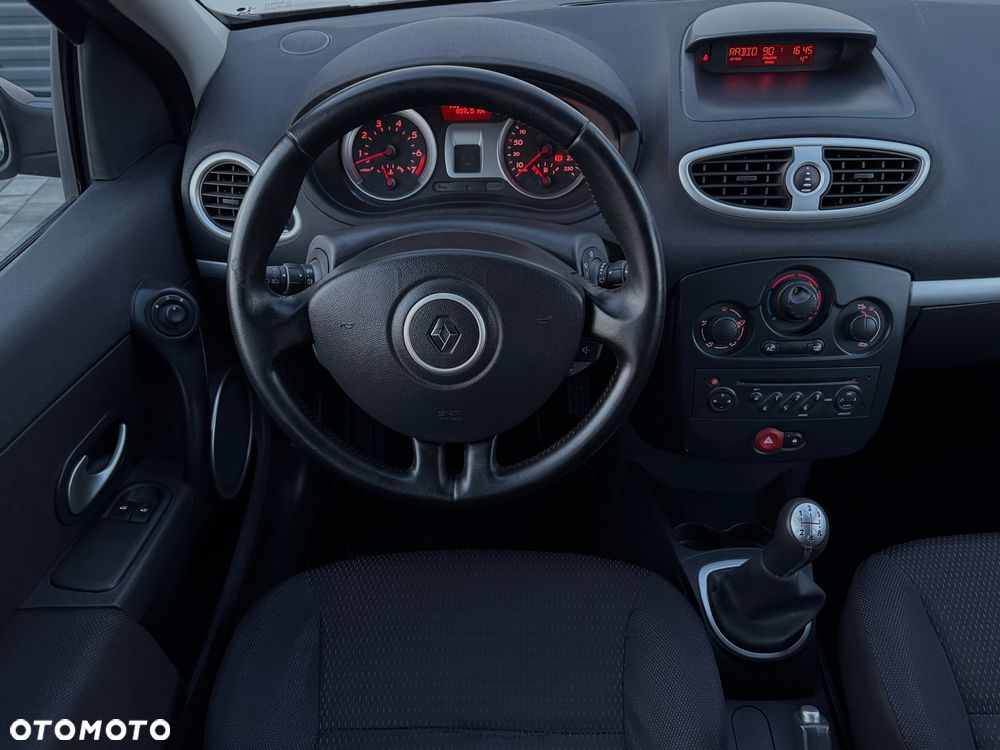 Renault Clio 1.2 TCE Expression - 9