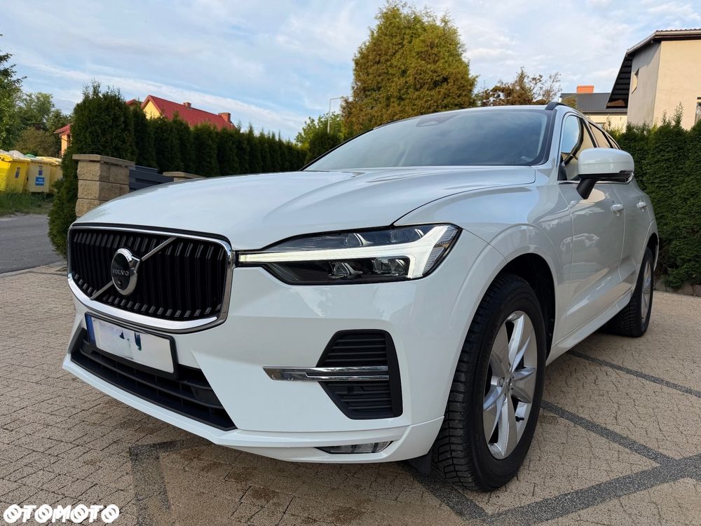 Volvo XC 60 B4 D AWD Momentum Pro - 2