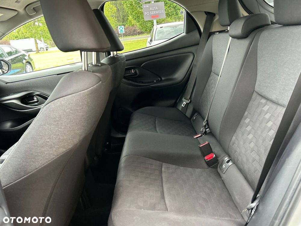 Toyota Yaris Hybrid 1.5 Style - 22