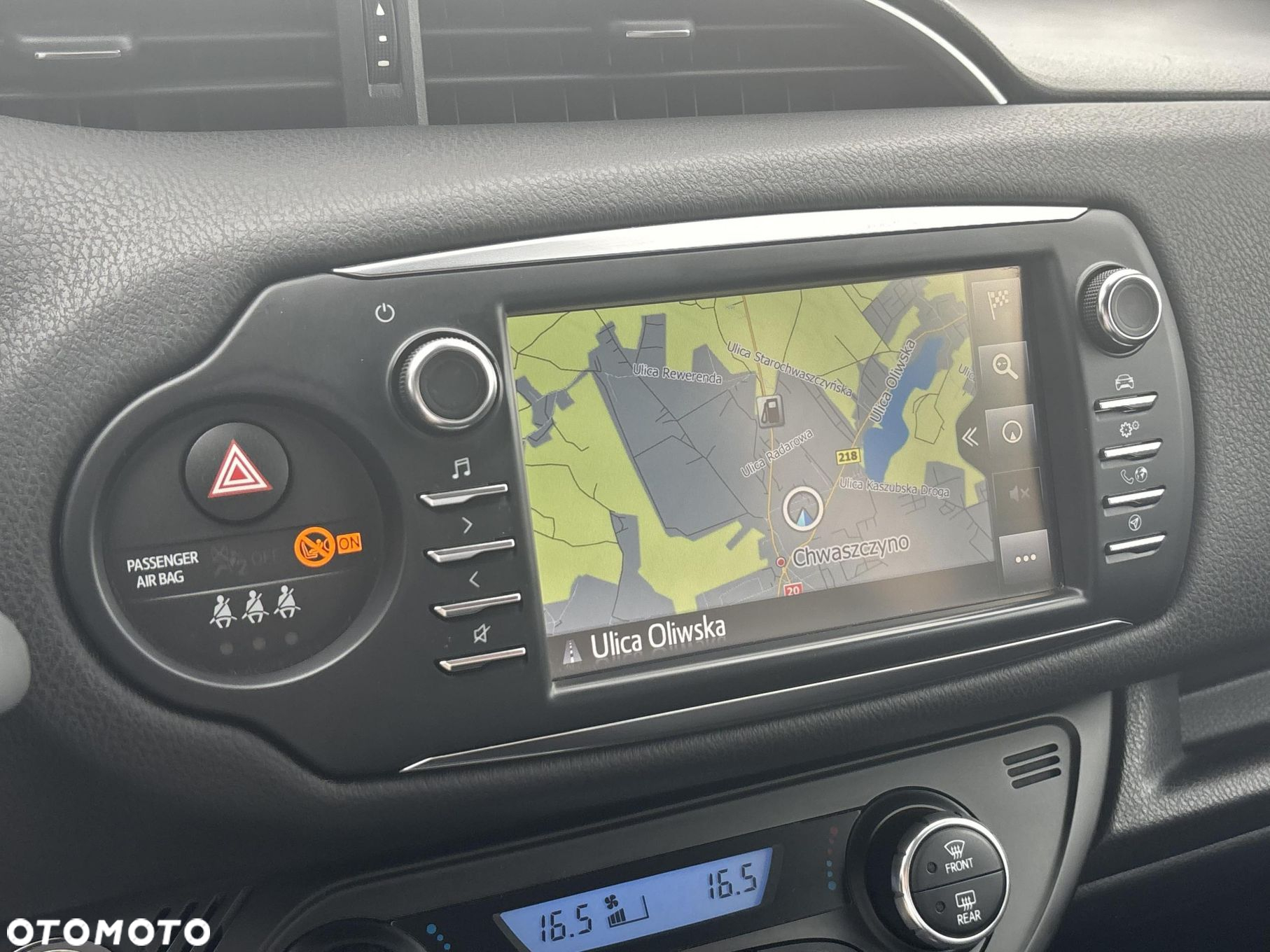 Toyota Yaris - 22