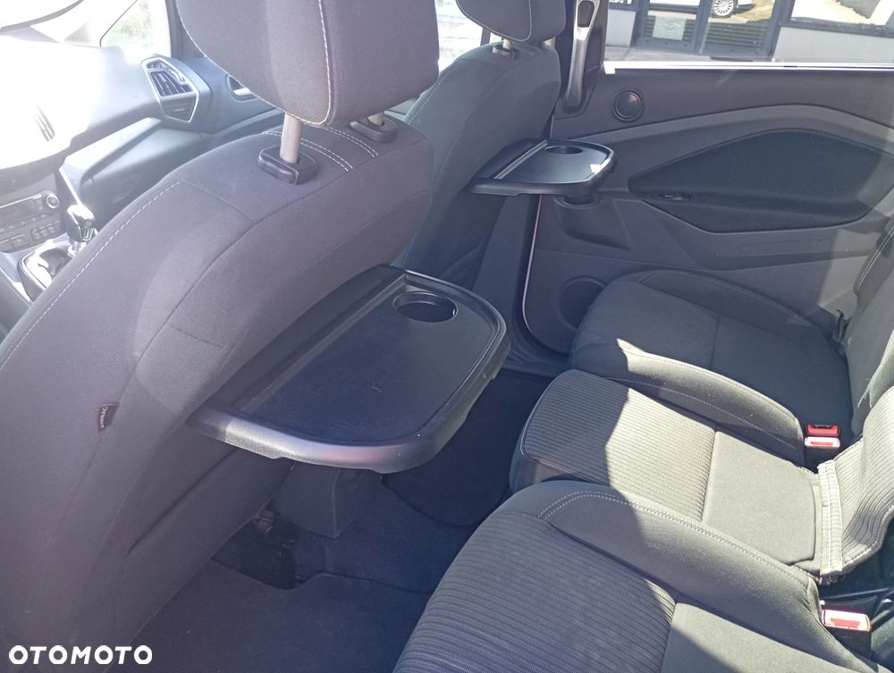 Ford Grand C-MAX - 10
