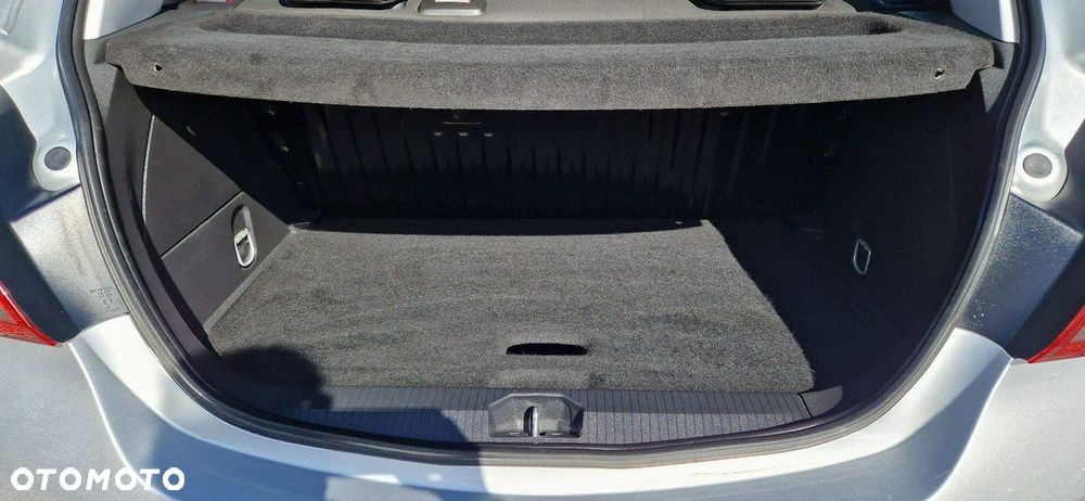 Opel Corsa - 9