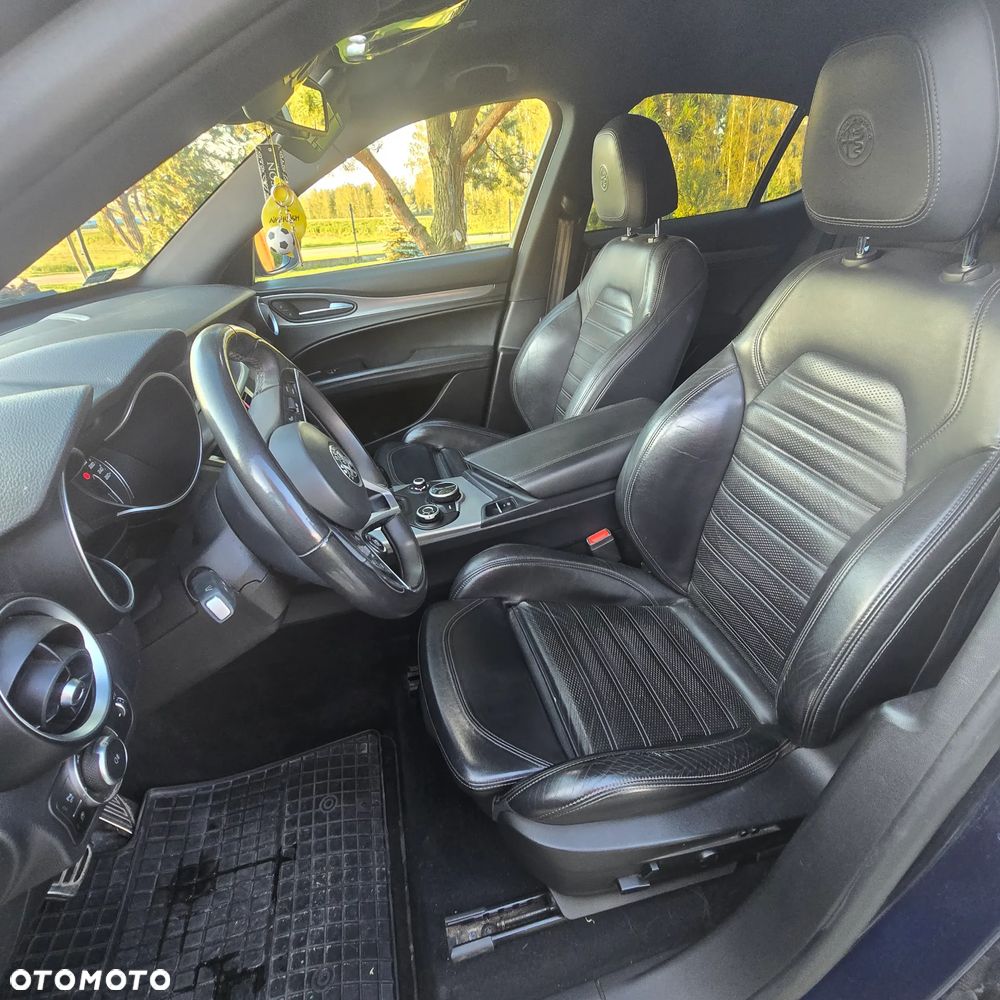 Alfa Romeo Stelvio 2.0 Turbo Super Q4 - 8