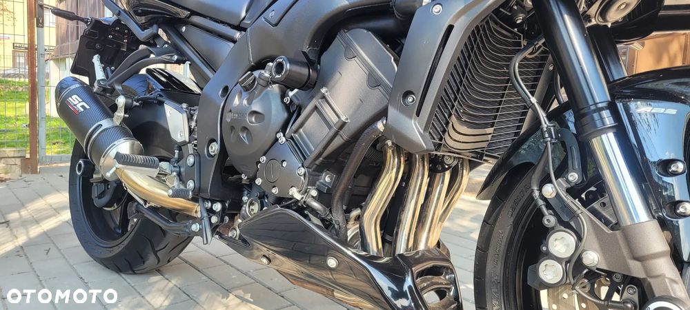 Yamaha FZ - 8