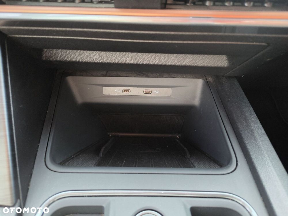 Cupra Formentor 1.5 TSI DSG - 29