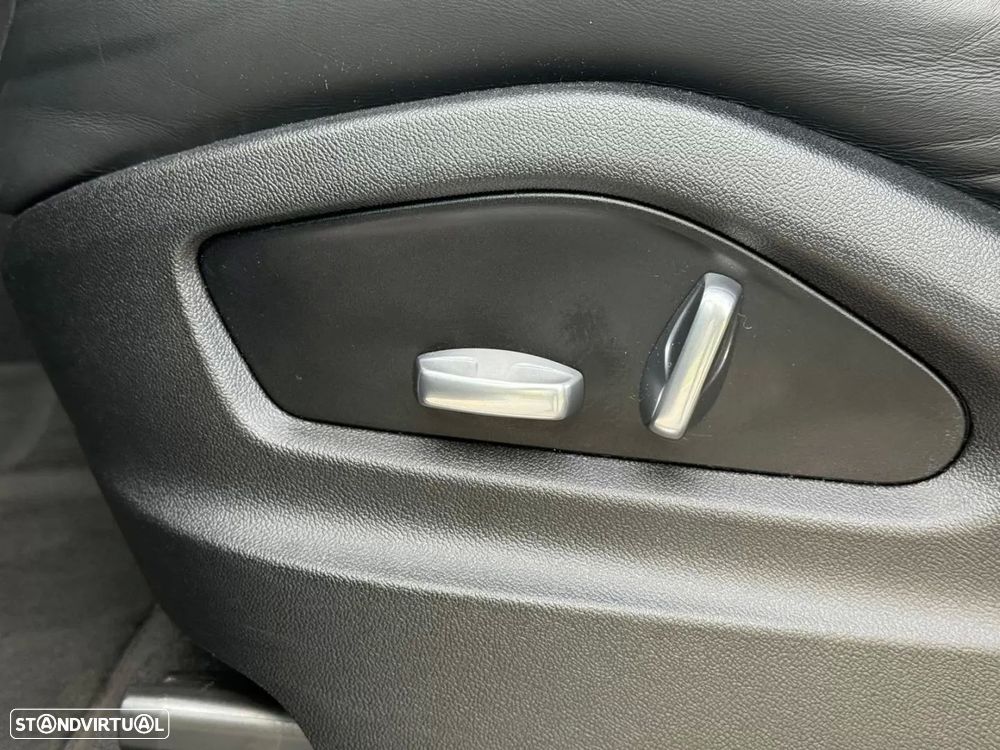 Porsche Cayenne Coupé E-Hybrid - 28