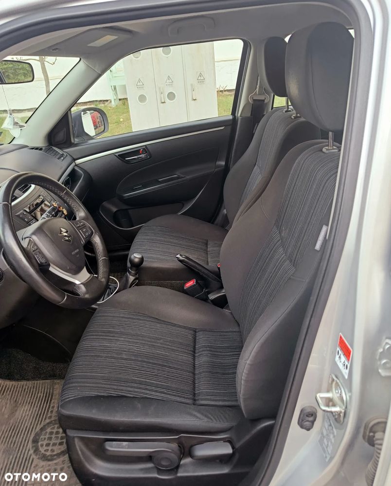 Suzuki Swift - 12