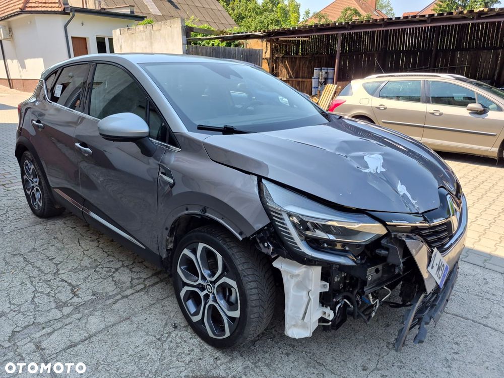 Renault Captur - 19